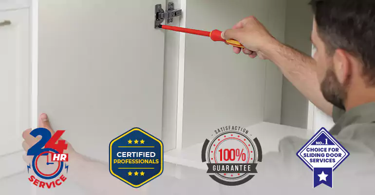 Mobile Home Door Hinge Replacement in Wilton Manors